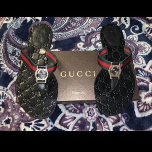 Authentic size 8 Gucci flip flops